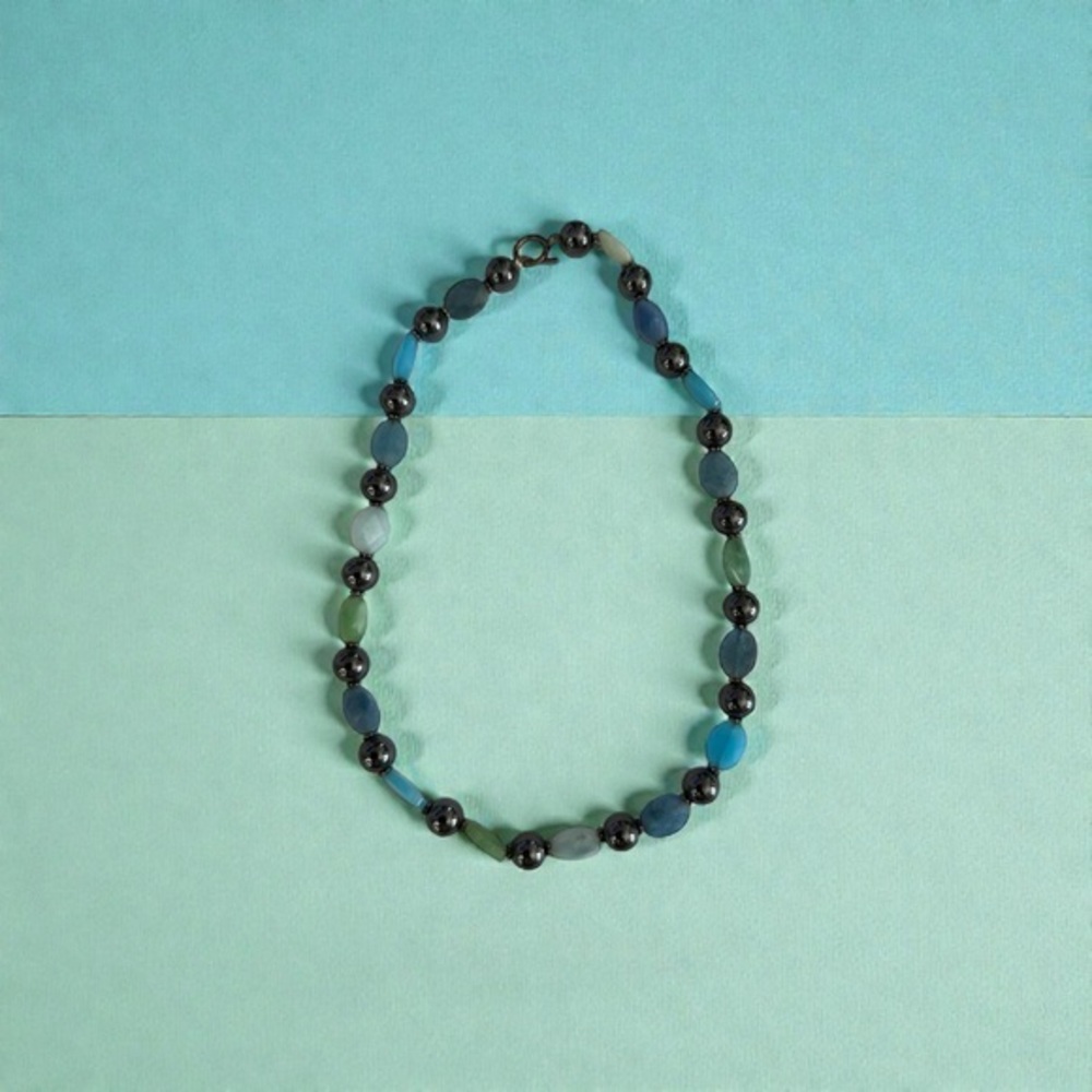 🫶🏻 Blue, Green and Gun Metal Beaded Necklace